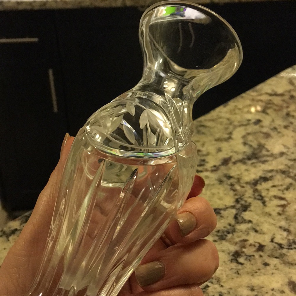 Rosebud crystal vase